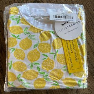 Little sleepies lemons two piece pajama set 4T.